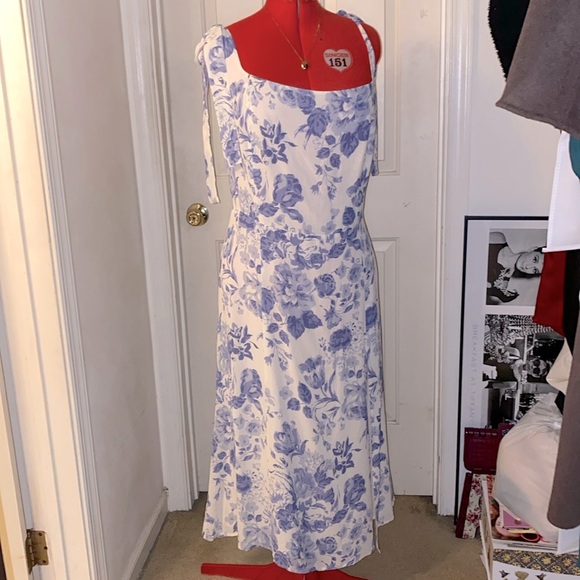 Reformation Twilight Midi Dress - Picture 2 of 10